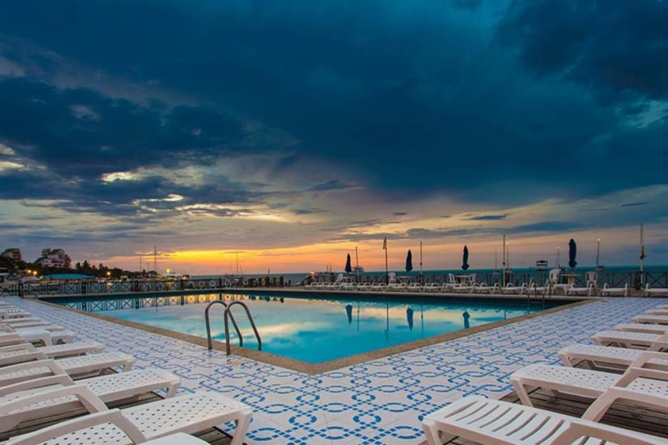 Swimming pool, Sunset