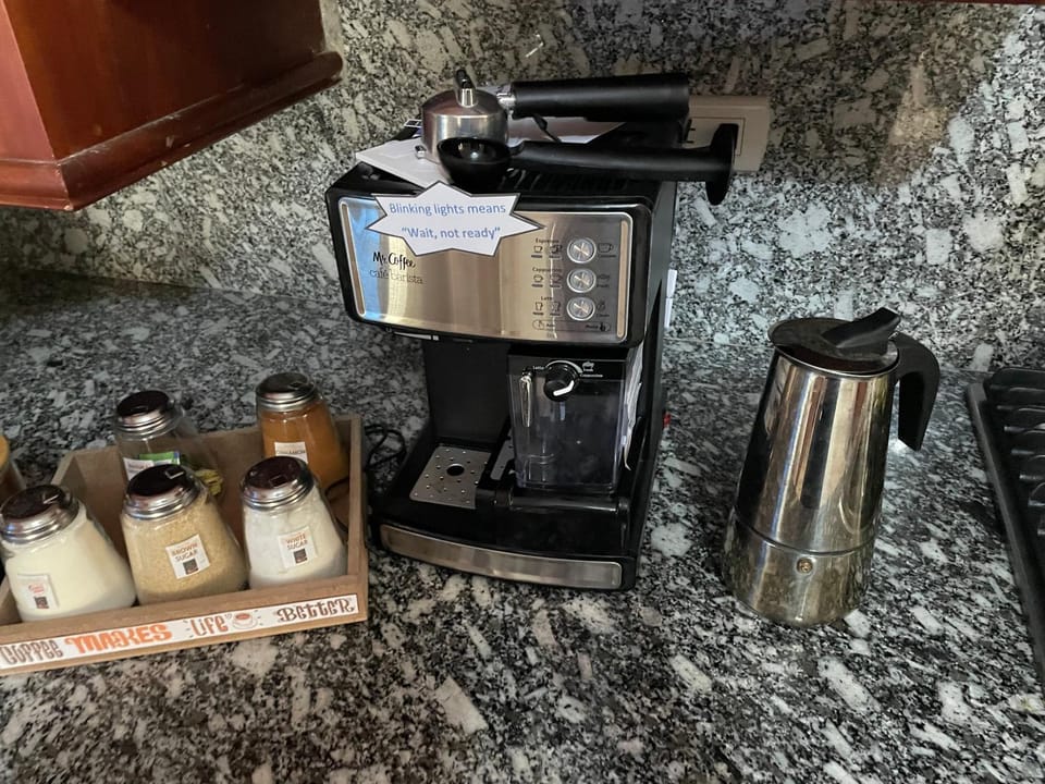 Coffee/tea facilities