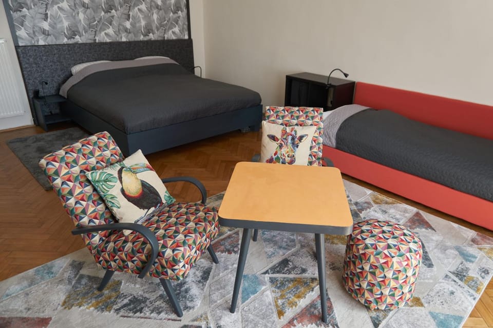 Photo of the whole room, Bedroom