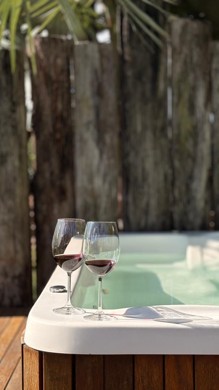 Natural landscape, Hot Tub