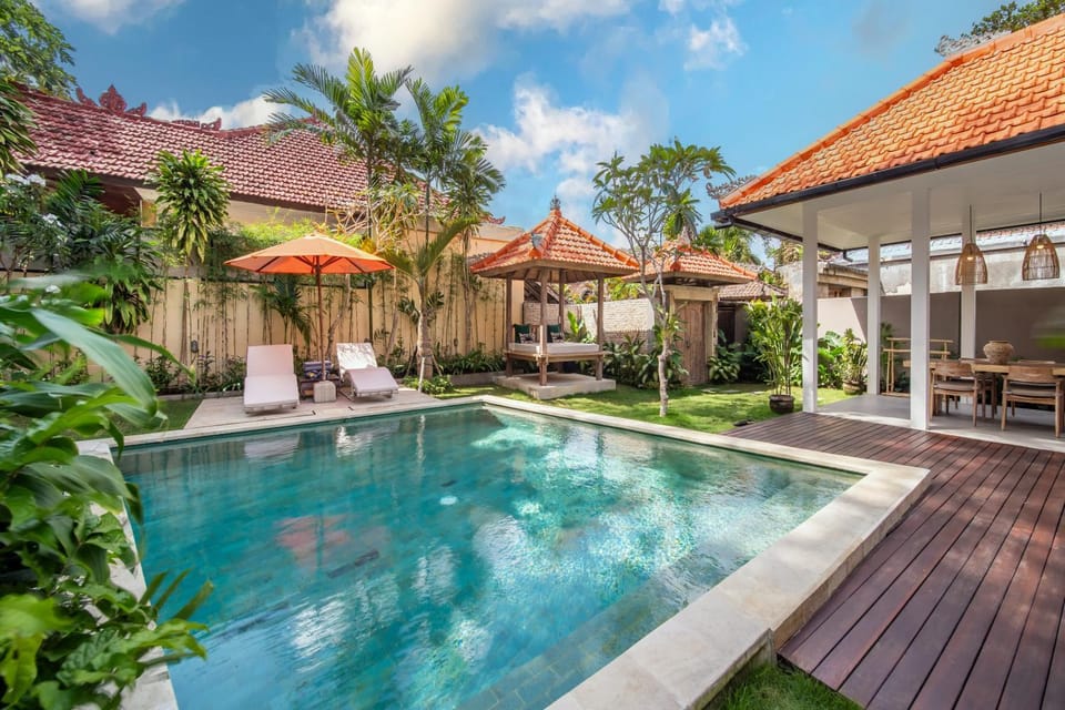 Garden, Swimming pool