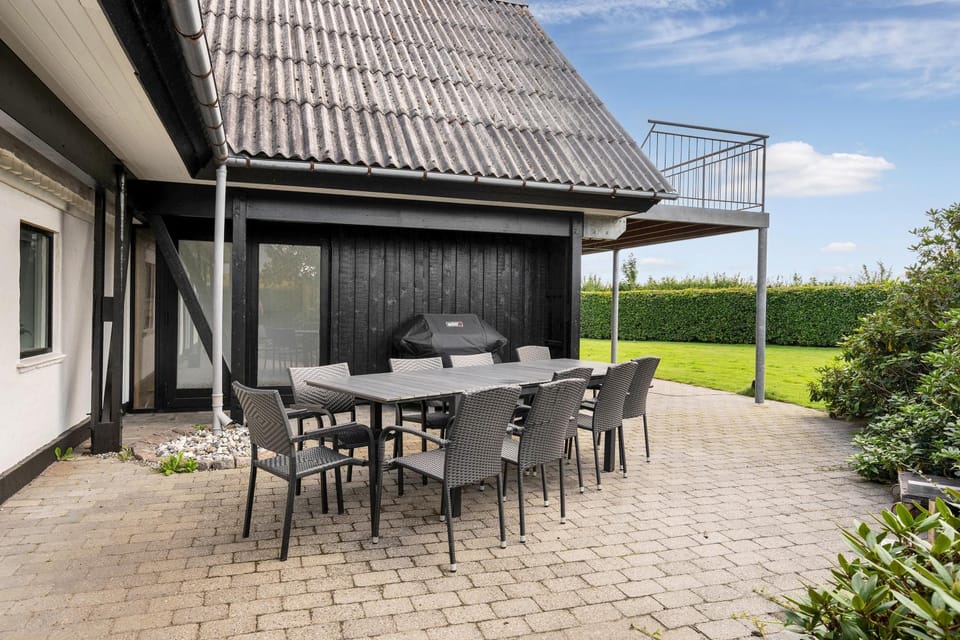 Stor villa til 16 gæster Sauna & vildmarksbad 200 m strand House in Region of Southern Denmark