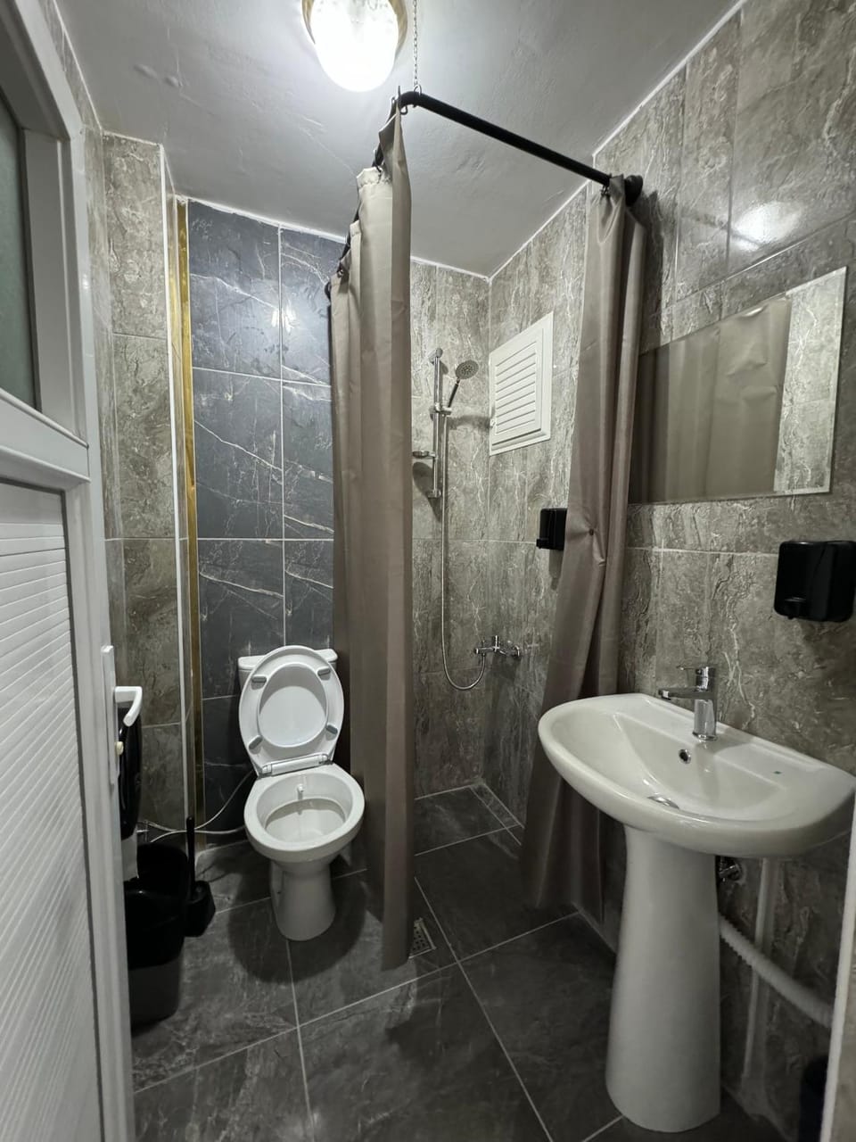 Shower, Bathroom