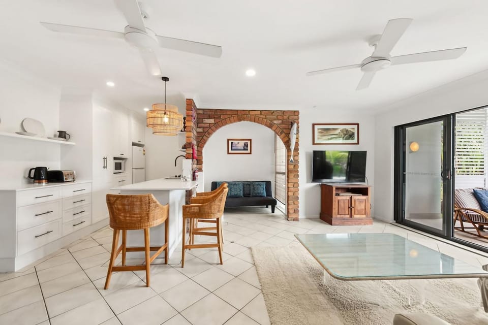 Atlantis 6 - 70 Lawson Street Apartment in Byron Bay