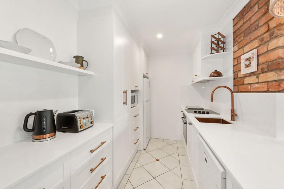 Atlantis 6 - 70 Lawson Street Apartment in Byron Bay