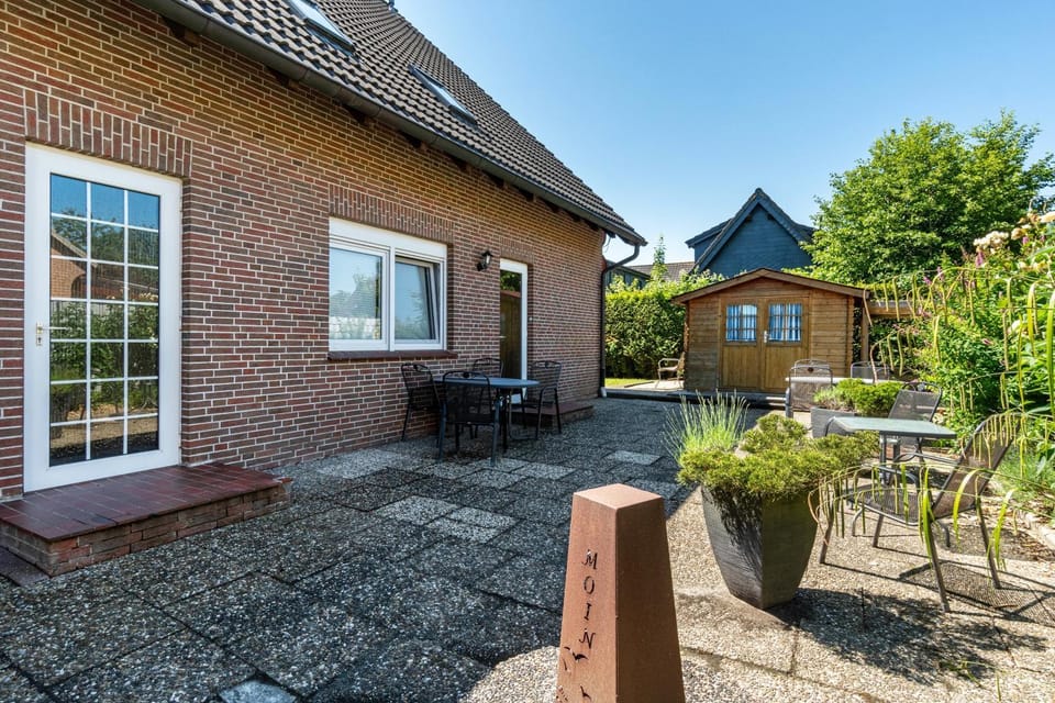 Haus Achtern Diek - Ferienwohnungen Apartment in Wilhelmshaven