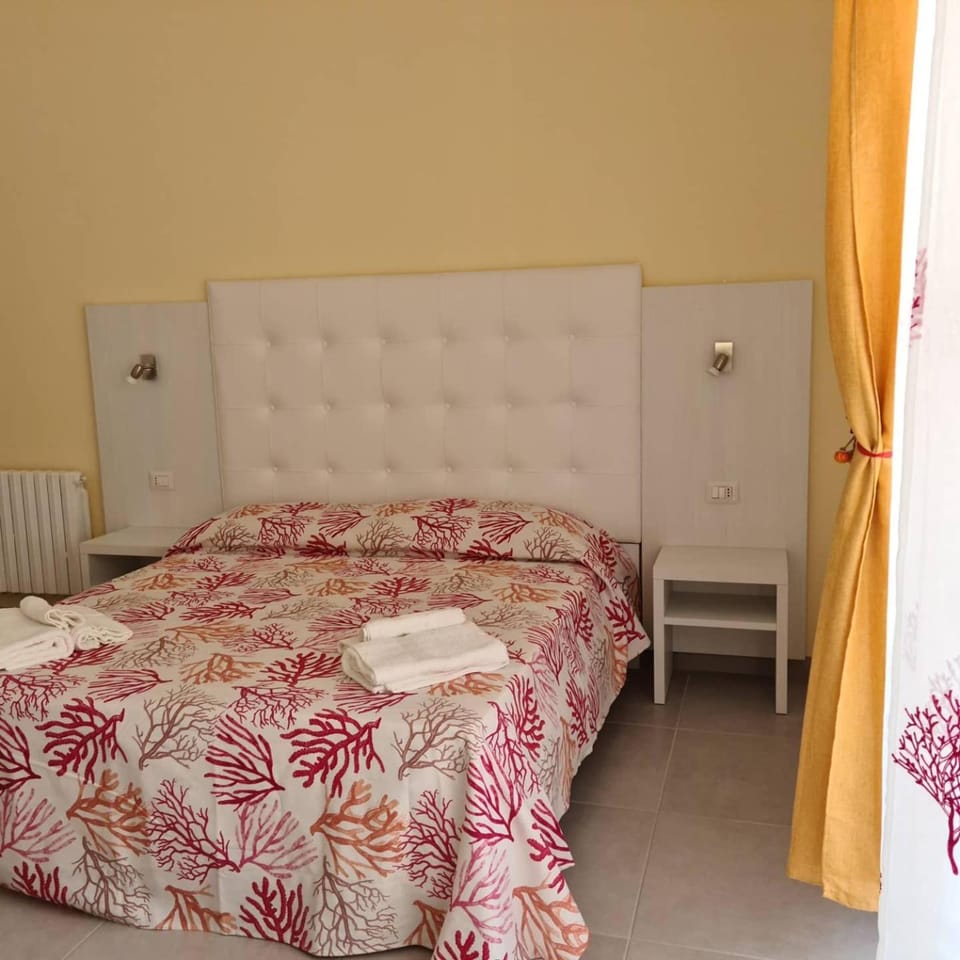 Melody Rooms Bed and Breakfast in Soverato