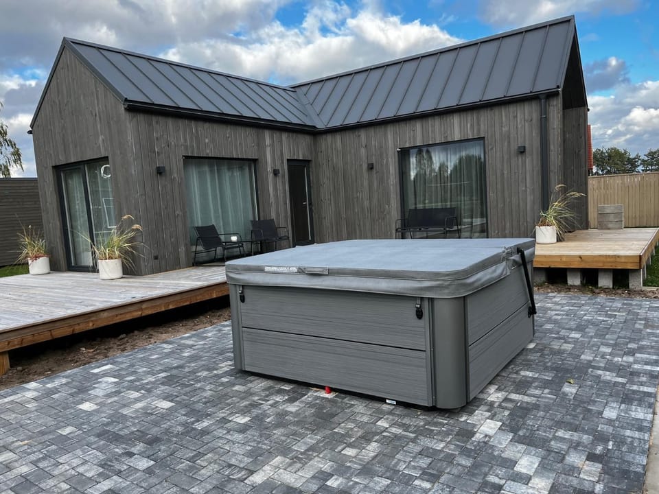 Hot Tub, Open Air Bath