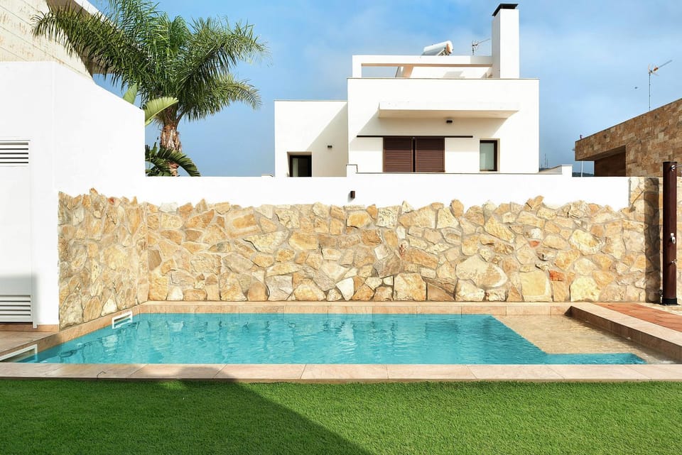 Property building, Swimming pool