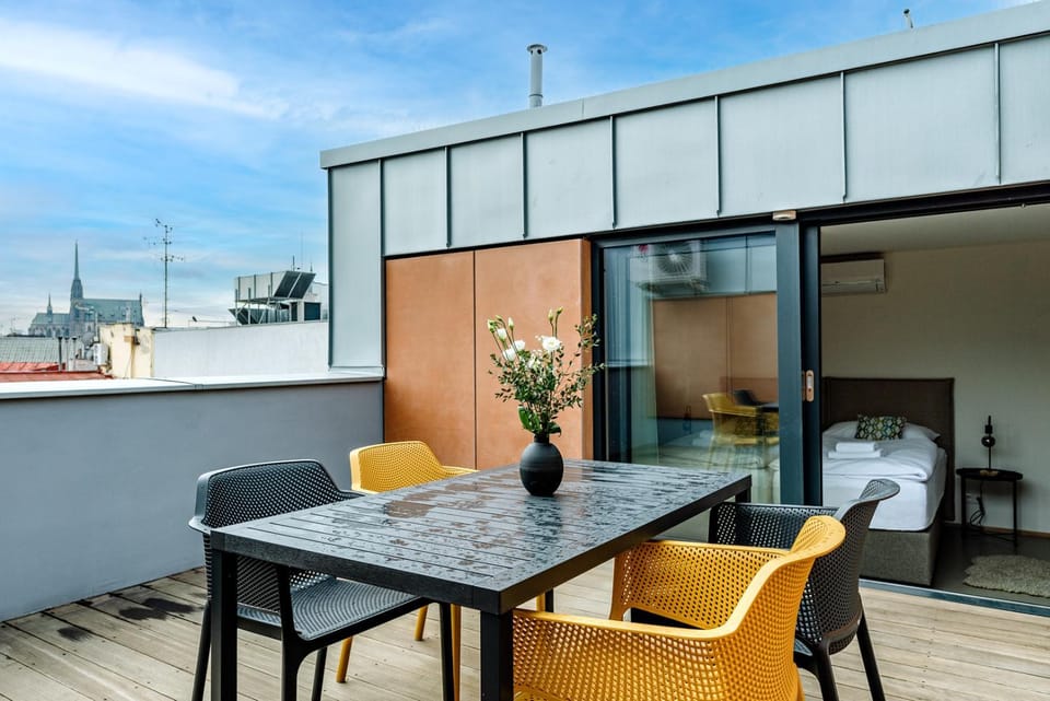 Day, View (from property/room), Balcony/Terrace, Seating area