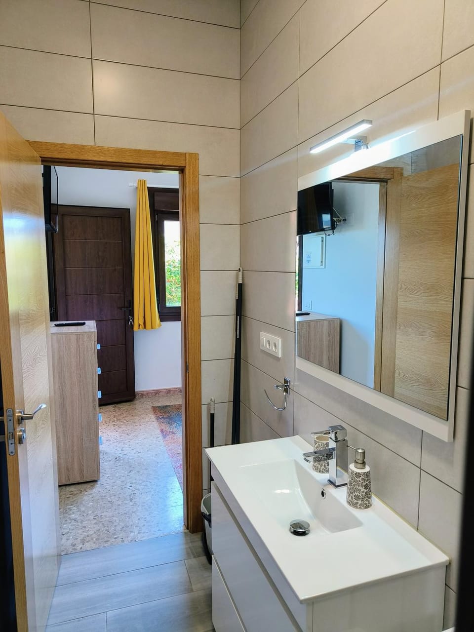 Bathroom, hair dryier