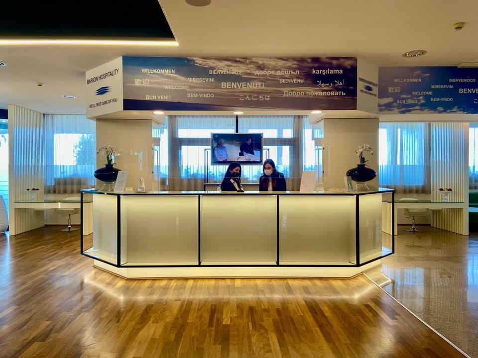 Staff, Lobby or reception