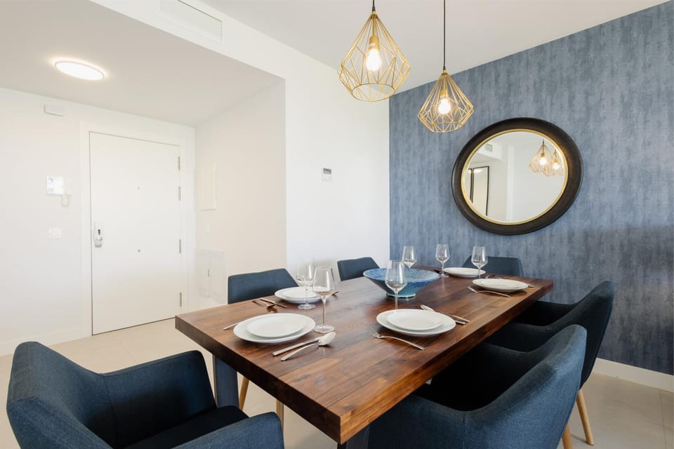 Living room, Dining area, air conditioner