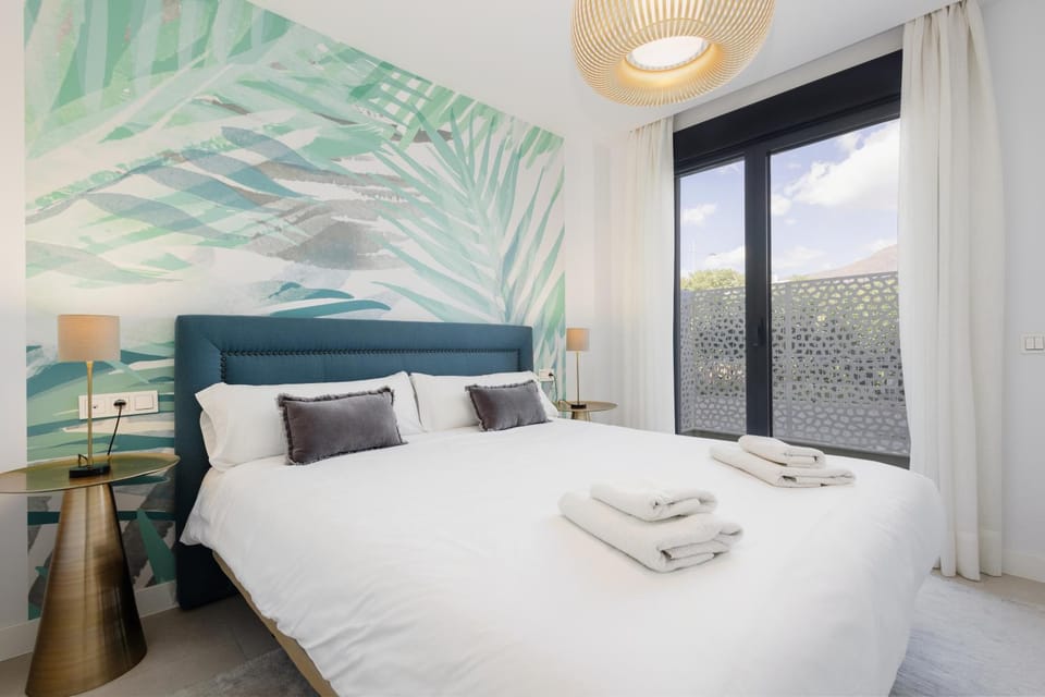 Bed, Photo of the whole room, Bedroom, towels, wardrobe, air conditioner