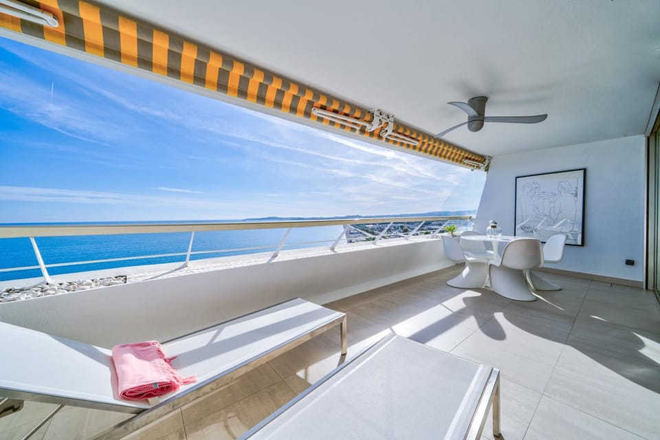 Day, View (from property/room), Balcony/Terrace, Seating area, Sea view, fireplace, sunbed