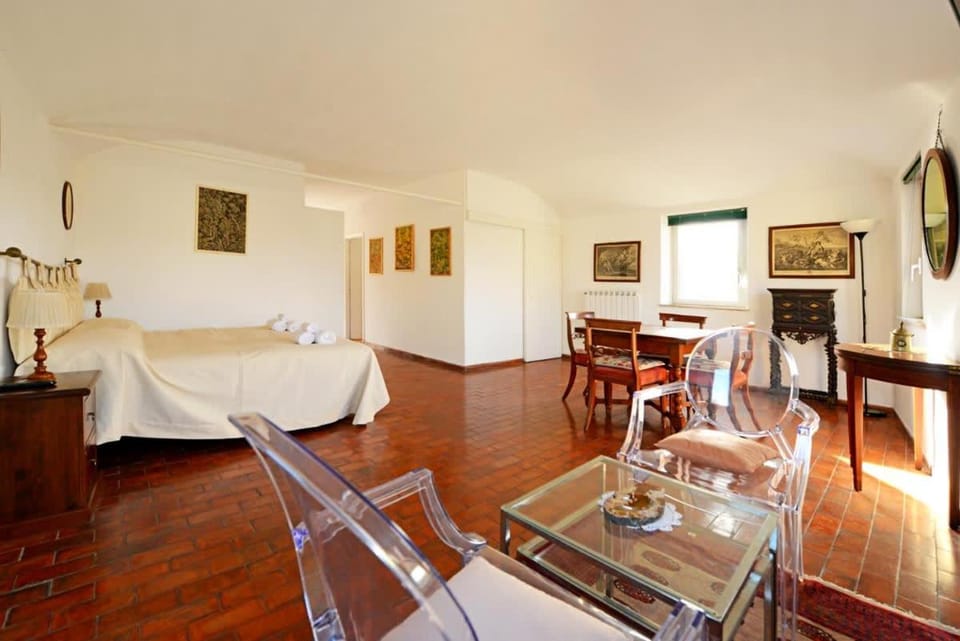 Trilussa Terrace Penthouse Apartment in Rome