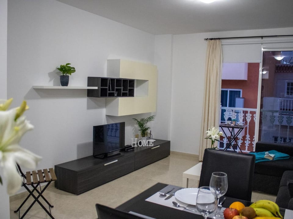 Puesta de Sol Rentals 2AR Apartment in Playa San Juan