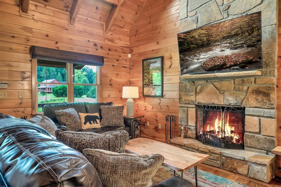Mountain Valley Lodge Gatlinburg Wears Valley P Forge House in Sevier County