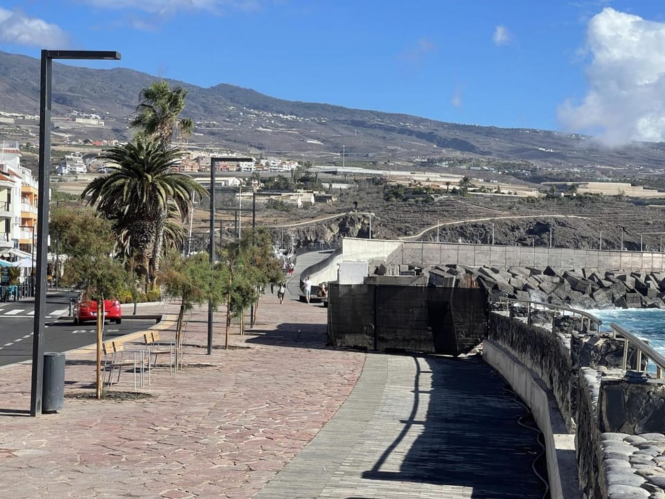 Puesta de Sol Rentals 2DR Apartment in Playa San Juan