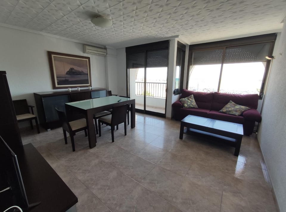 Communal lounge/ TV room, Living room