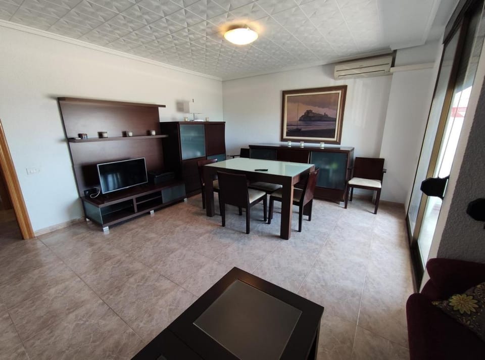 Communal lounge/ TV room, Living room