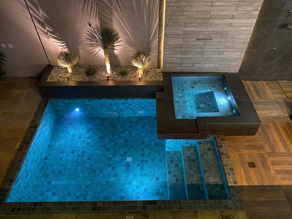 Hot Tub, Pool view, Swimming pool
