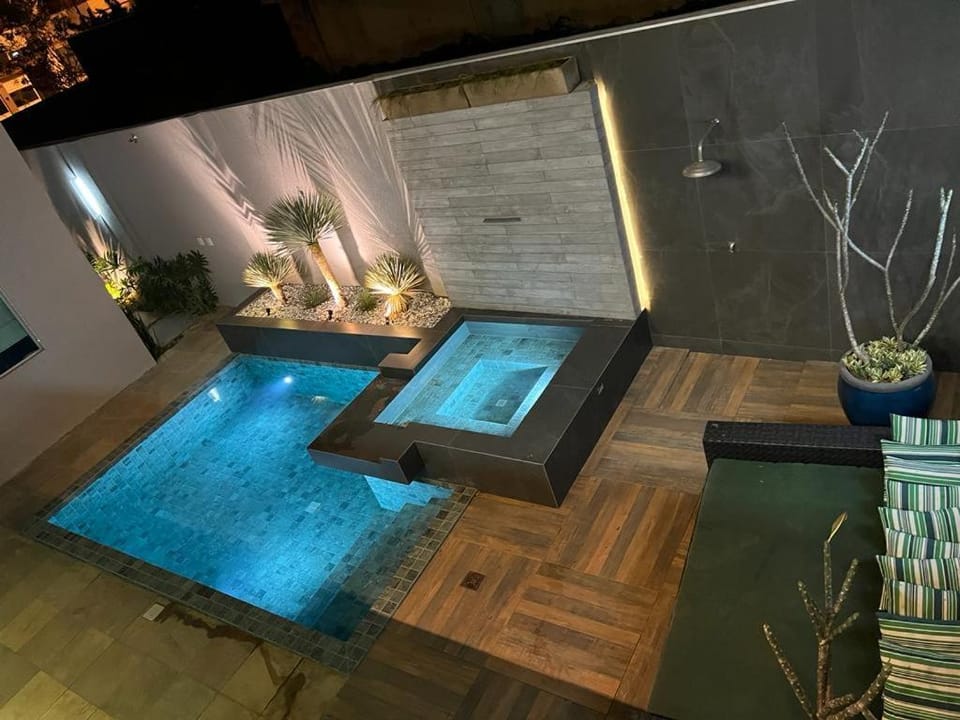 Night, Natural landscape, Hot Tub, Pool view, Swimming pool