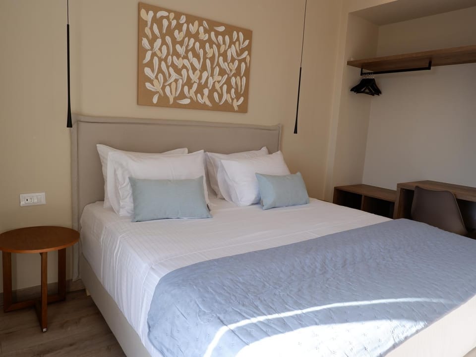 Kaiser Luxury Suites Apartment hotel in Corfu, Greece