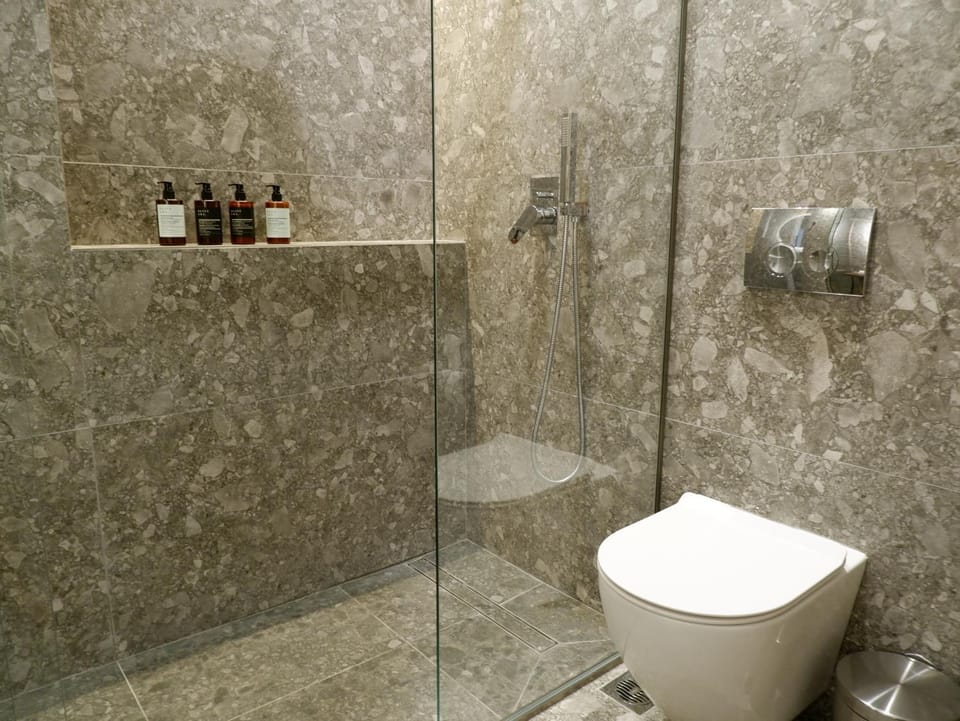 Kaiser Luxury Suites Apartment hotel in Corfu, Greece