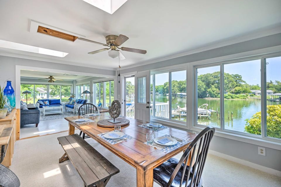 Idyllic Waterfront Home w/ Game Room & Dock House in Virginia