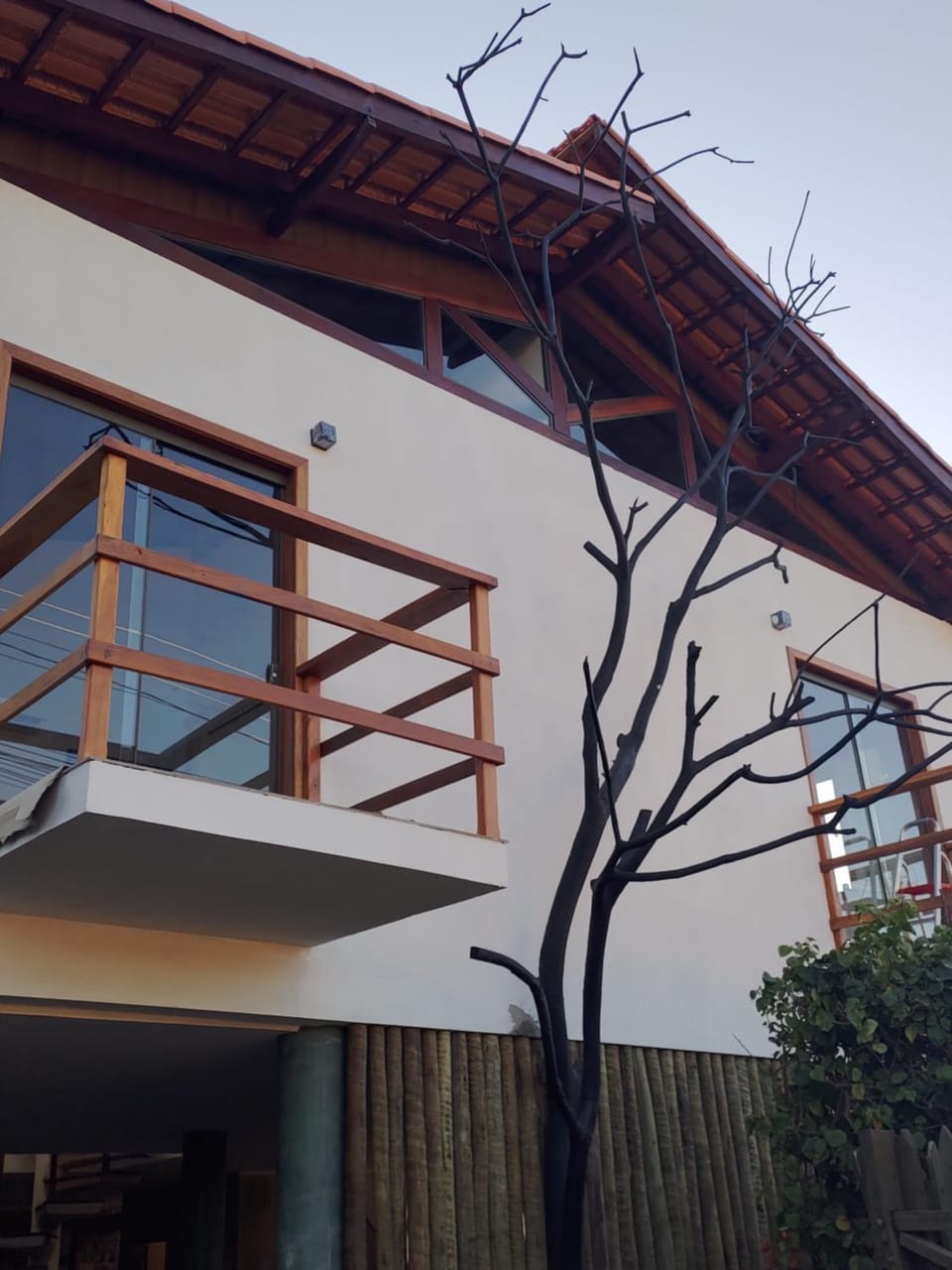 Property building, Day, Garden, Balcony/Terrace