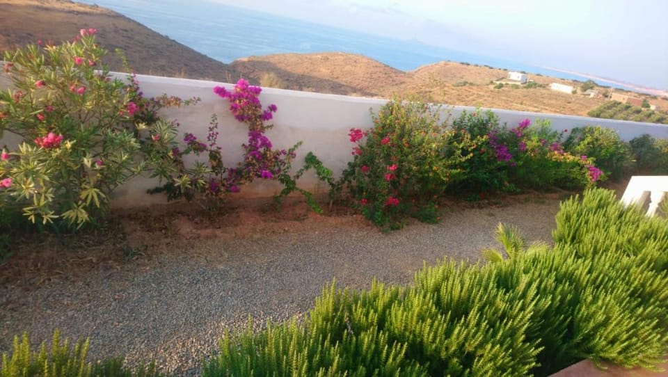 Garden view, Mountain view, Sea view