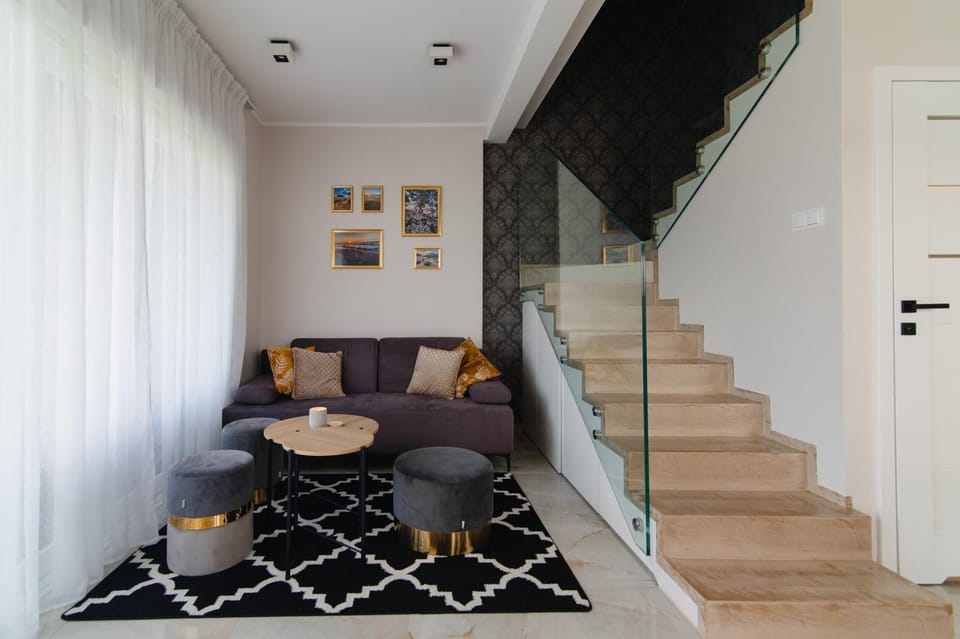 Balcony/Terrace, Living room