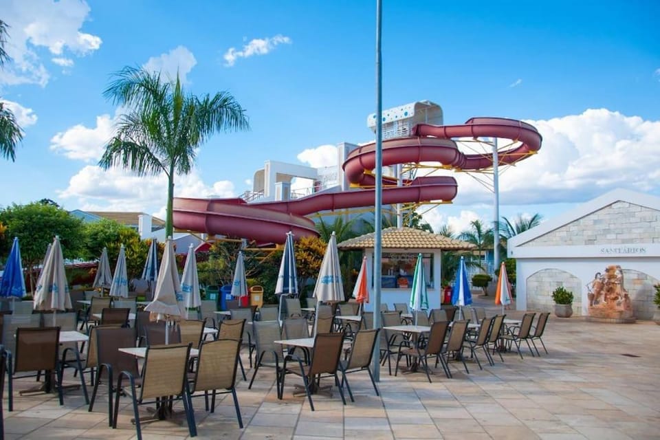 Lacqua diRoma I Parque Aquático Caldas Novas GO Apartment in State of Goiás