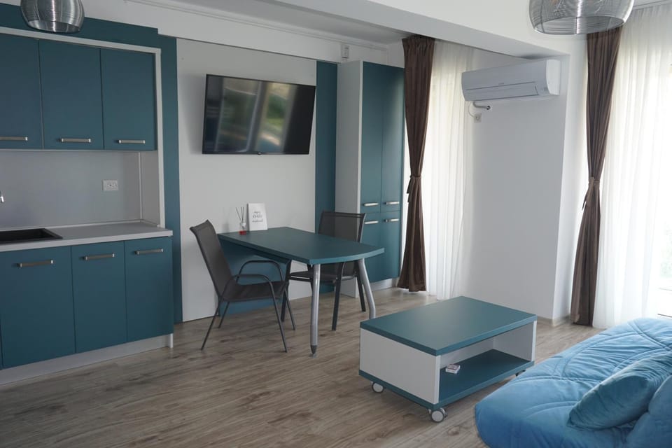 YOUR ESCAPE TO THE LAKE Apartment in Constanta