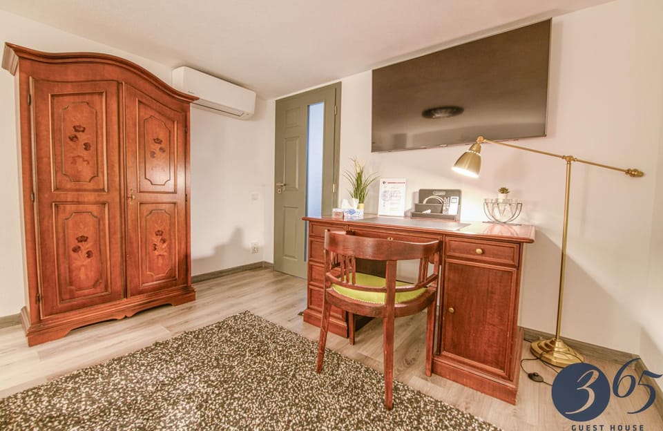 TV and multimedia, wardrobe, air conditioner