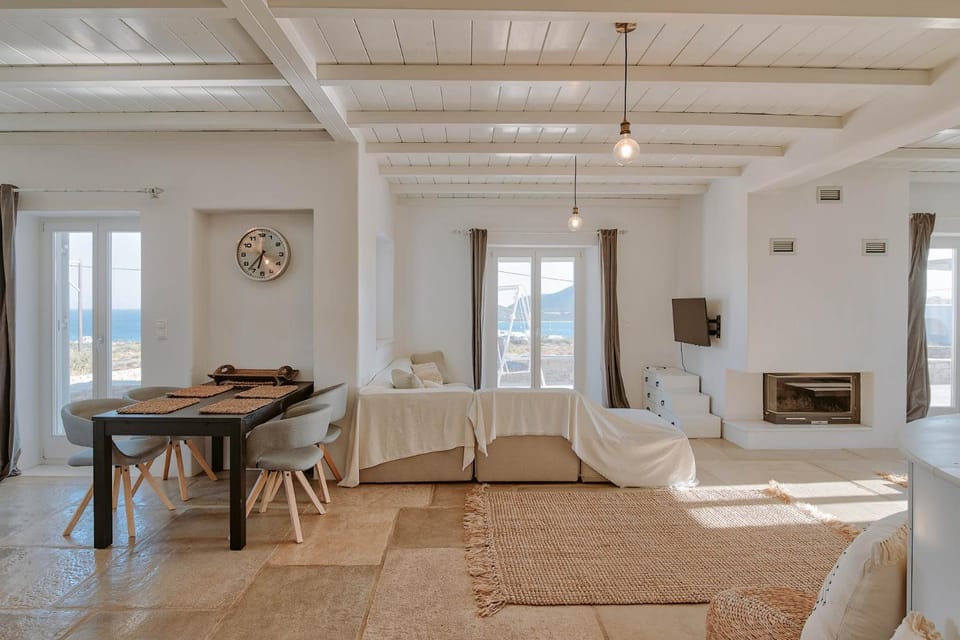 Luxury house with great view at sea and Despotiko Apartment in Decentralized Administration of the Aegean