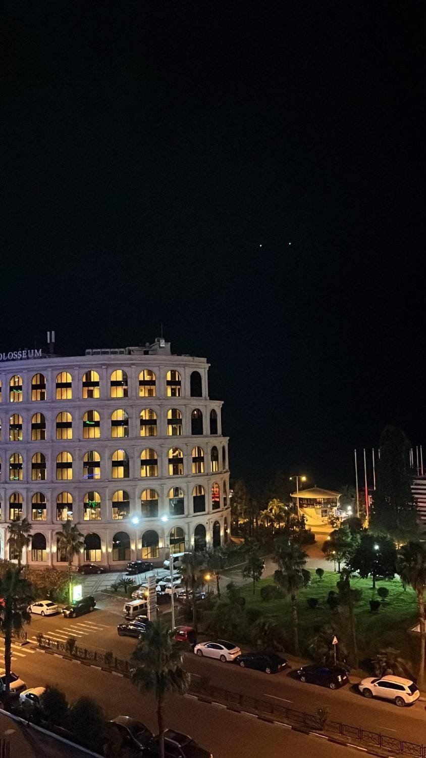 Apartment in Orbi Sea Tower for rent (15a) Apartment in Batumi
