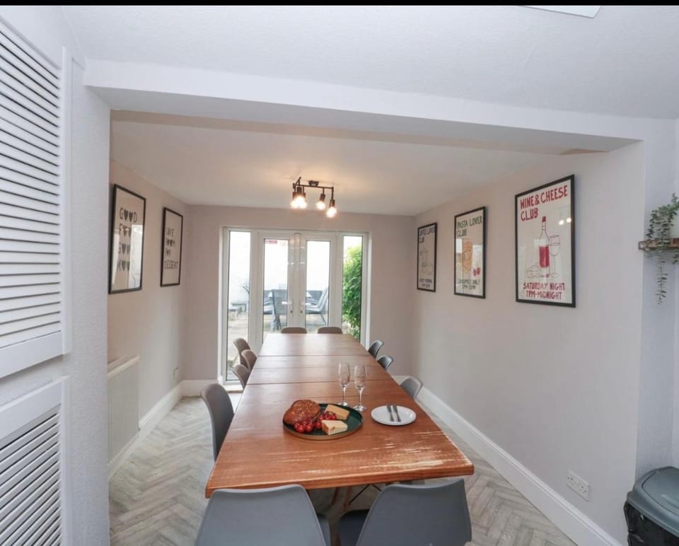 Westbourne House House in Scarborough