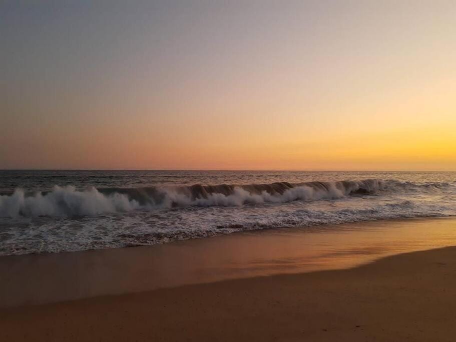 se renta casa por día semana o mes con 3 recámaras House in Puerto Escondido