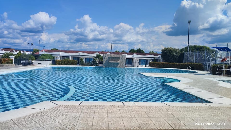 Agradable casa con piscina en tierra caliente House in Cundinamarca, Colombia