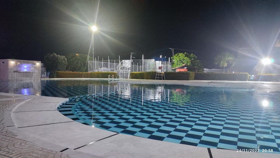 Agradable casa con piscina en tierra caliente House in Cundinamarca, Colombia