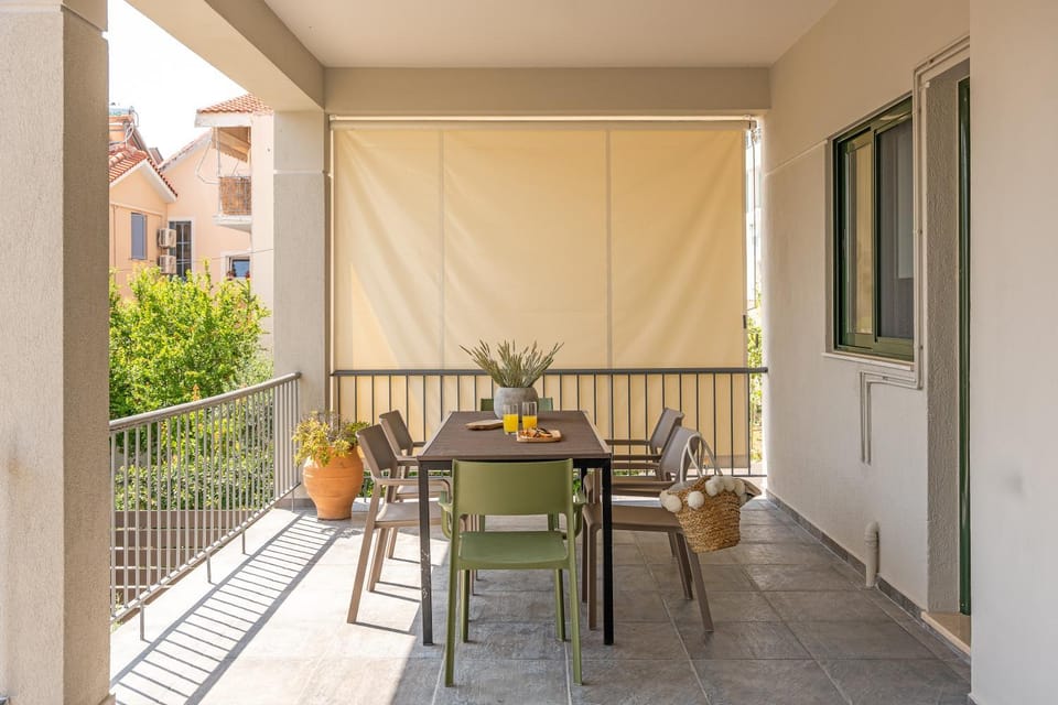 Balcony/Terrace, Dining area