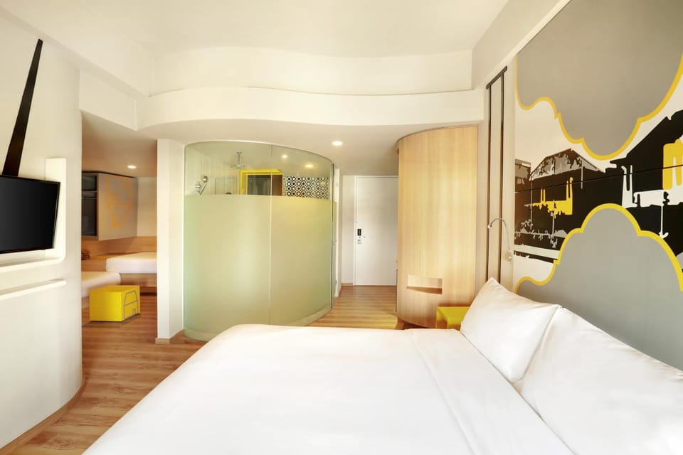 Bedroom, Family