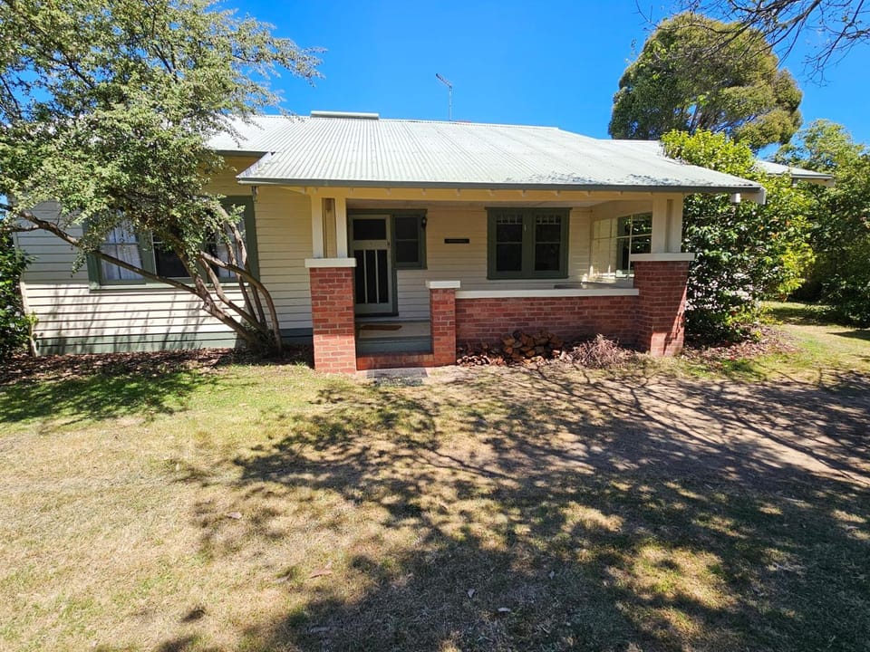 Woodthorpe at the Beach - 150m to the beach! House in Melbourne