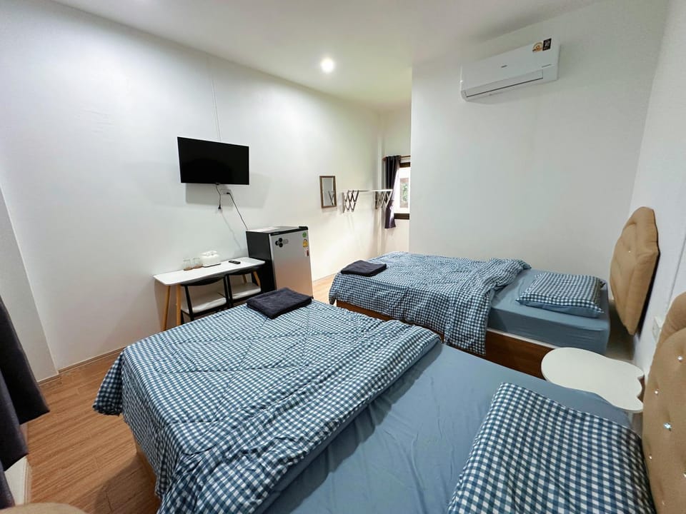 Seamthong Resort เสียมทองรีสอร์ท Bed and Breakfast in Laos