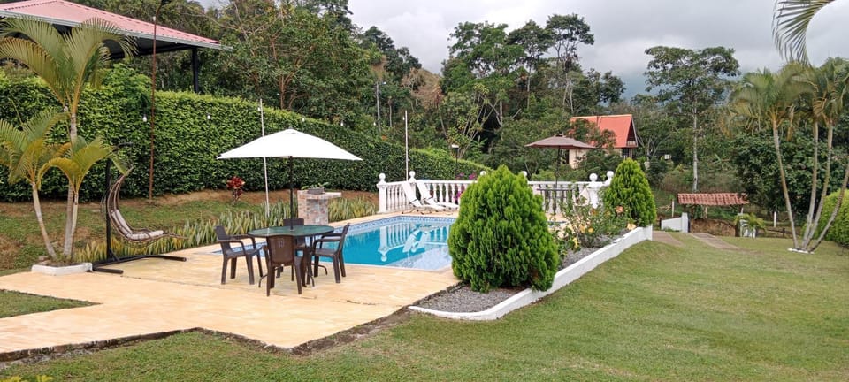 Casa de campo San Fernando House in Cundinamarca, Colombia