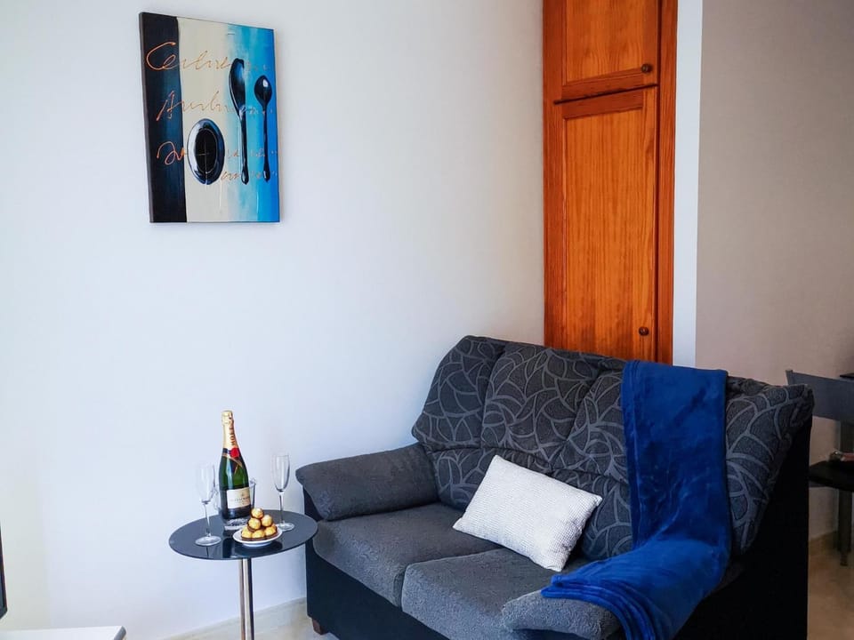 Puesta de Sol Rentals 3BR Apartment in Playa San Juan