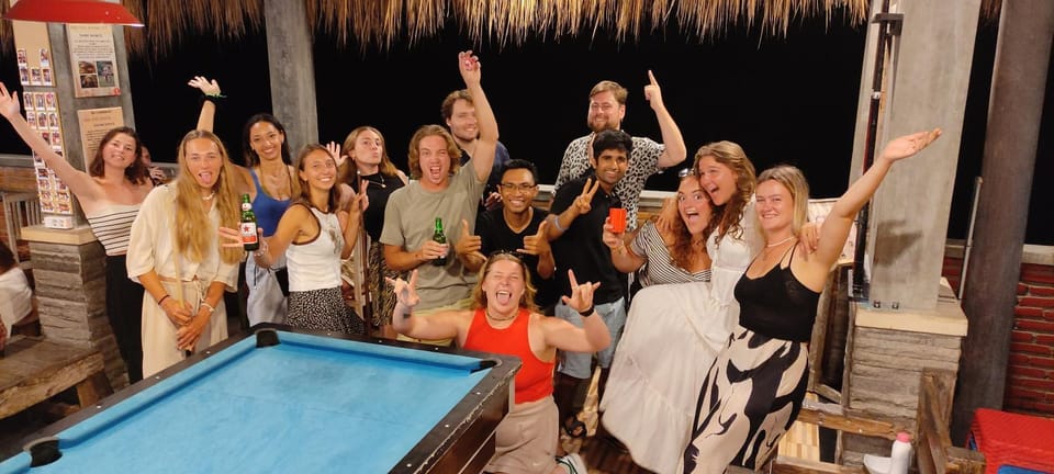 Communal lounge/ TV room, Activities, Billiard, Game Room, Lounge or bar, Evening entertainment, group of guests