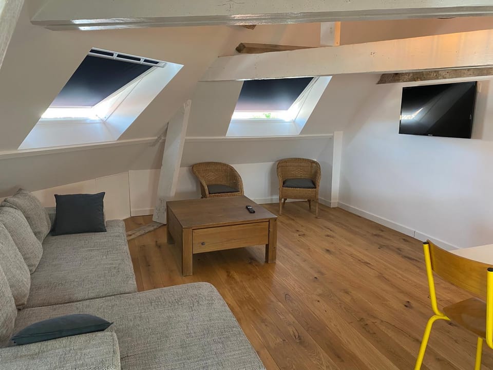 Opale Villa Appartement dans villa architecte 200m de la plage - minimum 2 nuits Apartment in Hauts-de-France